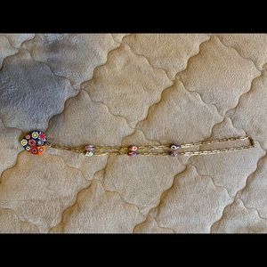 Beautiful and fun ladies fashion necklace